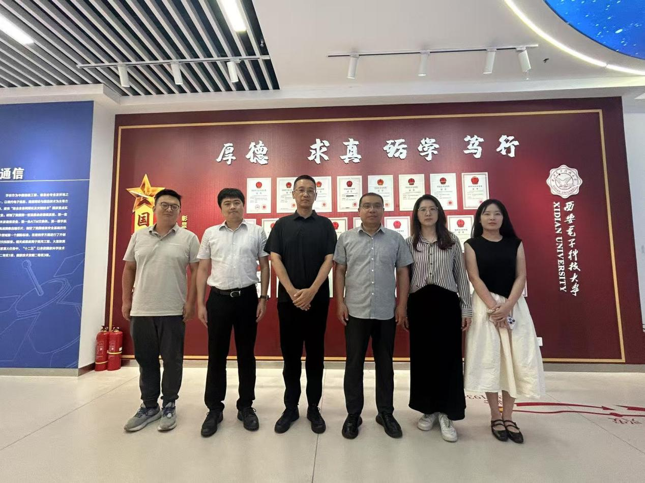 共探成果轉(zhuǎn)化新路徑 | 杭師大科技園來訪西電科技園調(diào)研交流